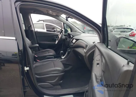 2020 Chevrolet Trax Fwd Lt from USA, damaged, VIN 3GNCJLSB2LL136235